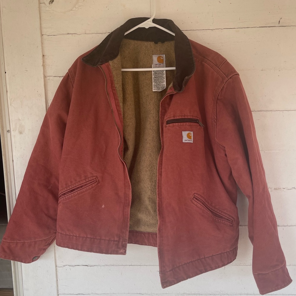 Dusty rose carhartt jacket!